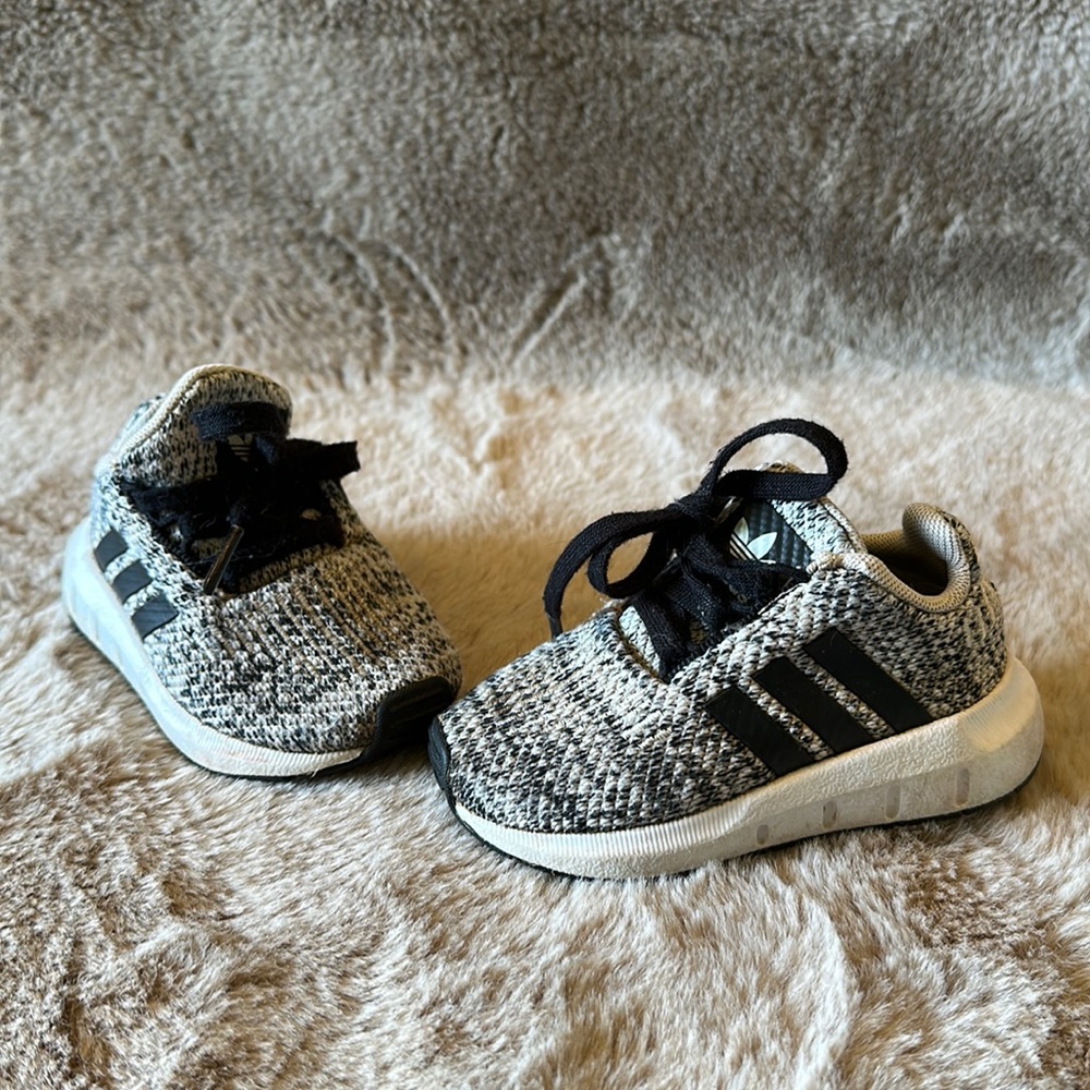 Toddler Adidas Sneaker